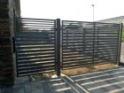 Moderní plot z ocelových profilů MODERN, vzor AW.10.106, barva antracit