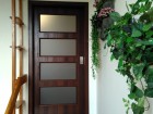 Posuvné dveře na stěnu deskové STANDARD, vzor SORANO 4, povrch Ořech 3D Greko