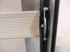 Sekční vrata UniTherm - panel Innovo o síle 60 mm, dvojitá kolečka s ložisky, dvojité obvodové těsnění, pružné kryty mezi panely